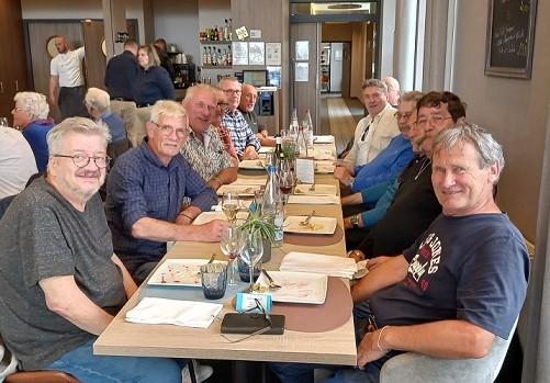 Repas au Château de BRABOIS05.06.26